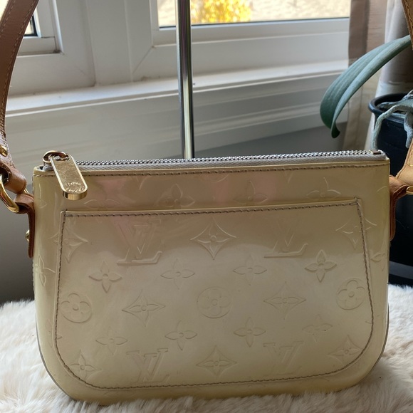 Louis Vuitton Minna crossbody - Picture 5 of 16